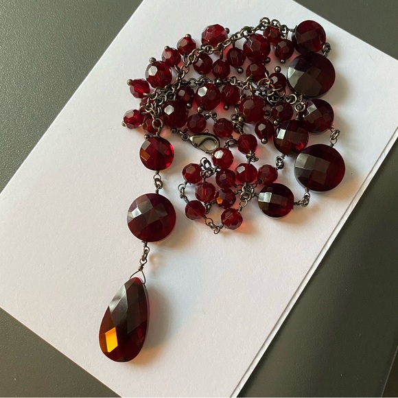 Garnet Red Faceted Glass Beaded Drop Necklace - Picture 11 of 11